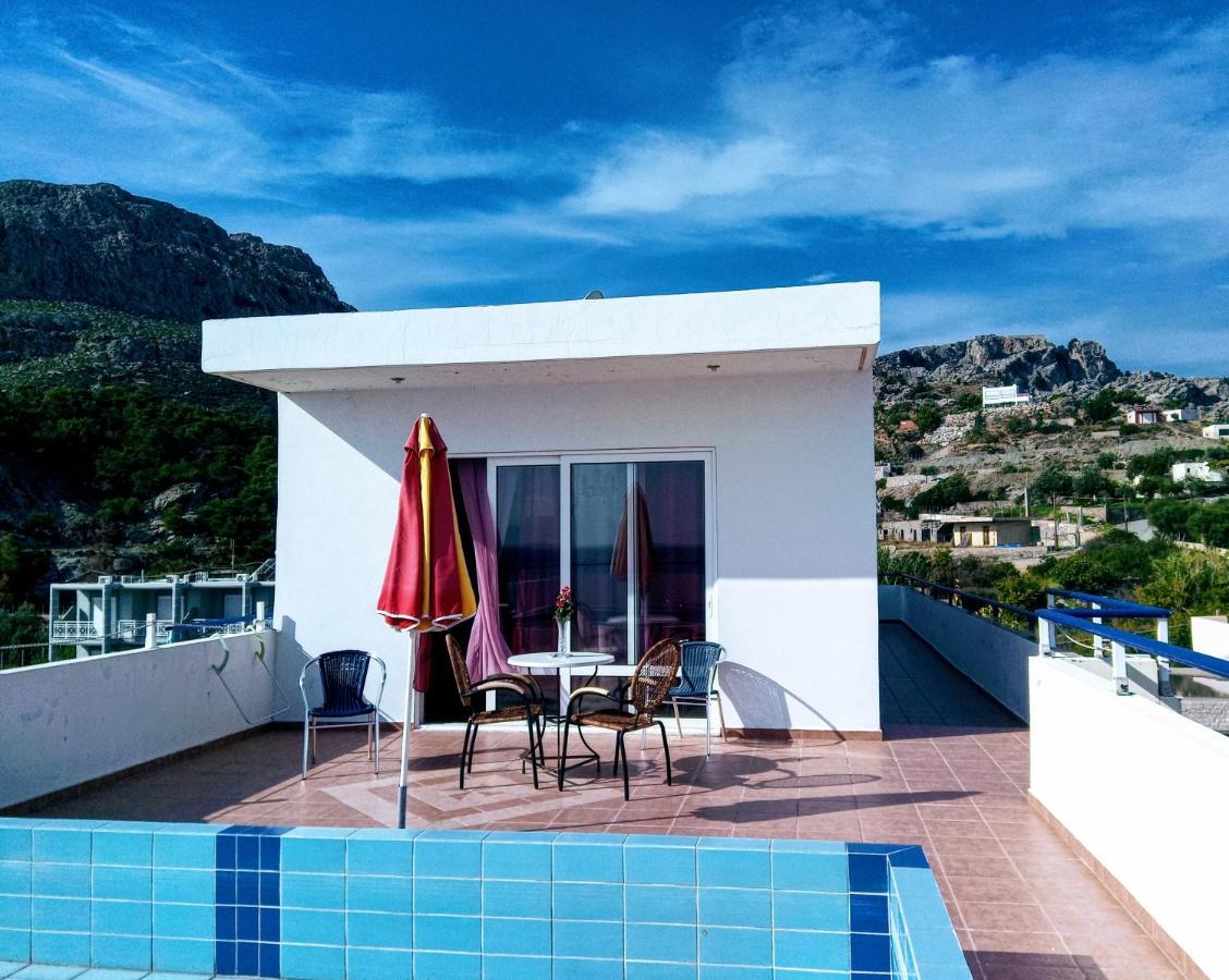 Saint Konstantin Beach Apartments Stegna Екстериор снимка