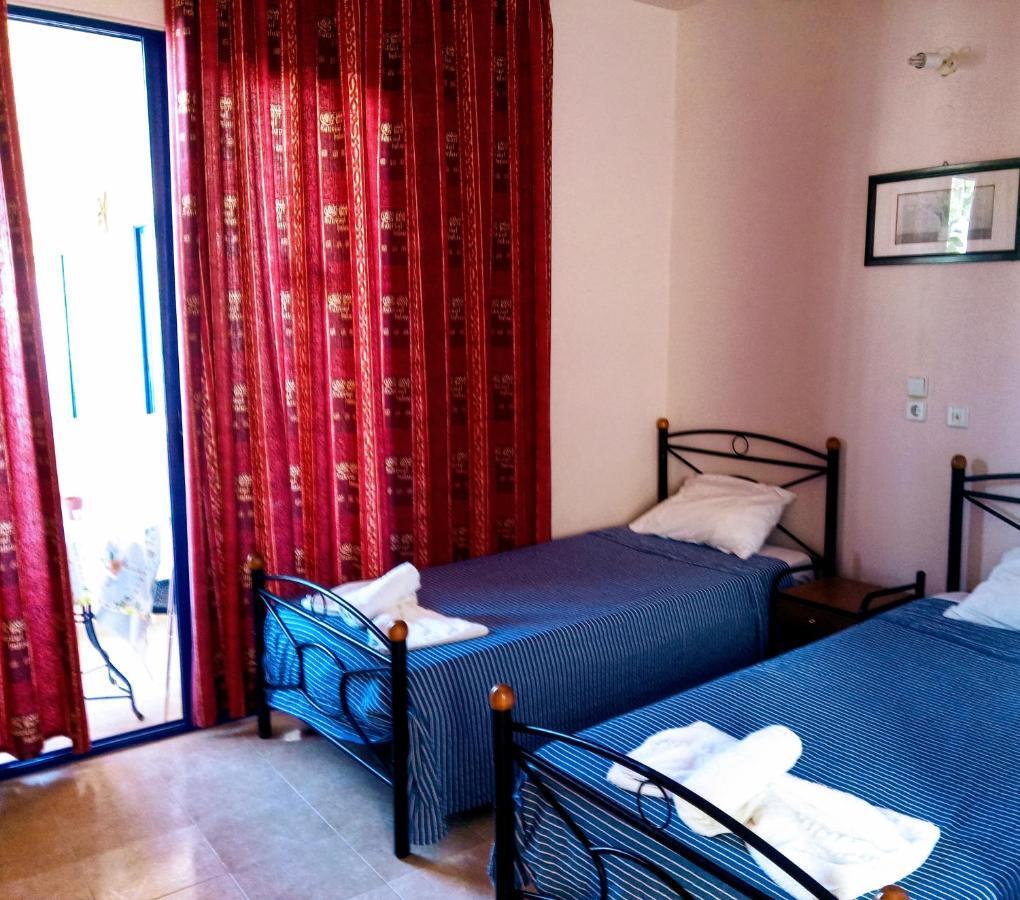 Saint Konstantin Beach Apartments Stegna Екстериор снимка